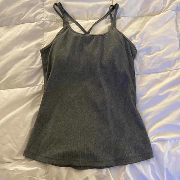 NWOT exercise top - Picture 1 of 3